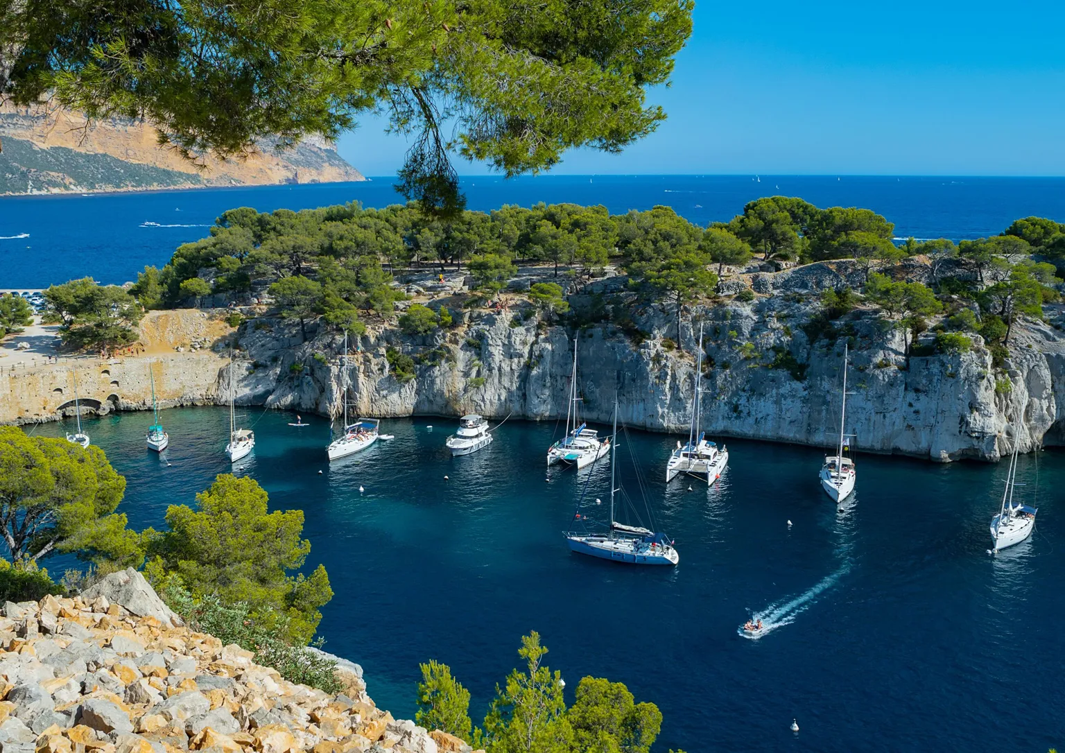Calanques of Cassis · Aix-en-Provence · Wine Tasting
